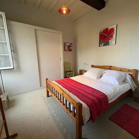 Apartment Chateau Du Rau Apt2 *
